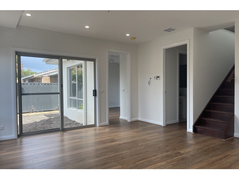 2/3 Cremin Court, Mount Waverley VIC 3149