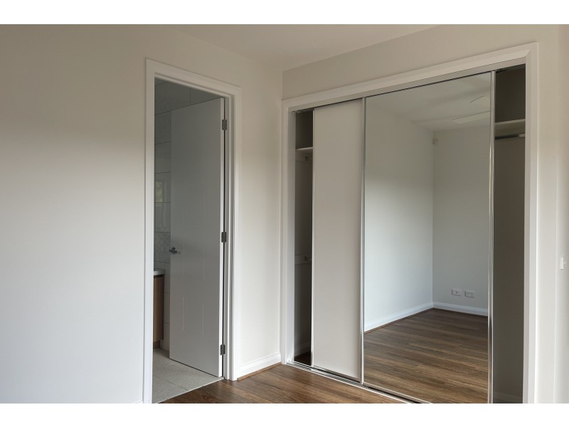 2/3 Cremin Court, Mount Waverley VIC 3149