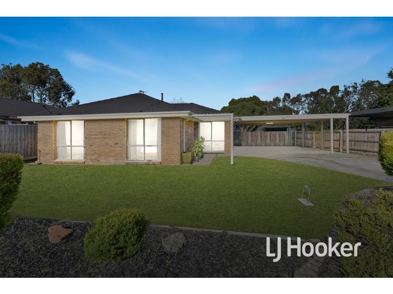 4 Geraldine Drive, Hampton Park VIC 3976