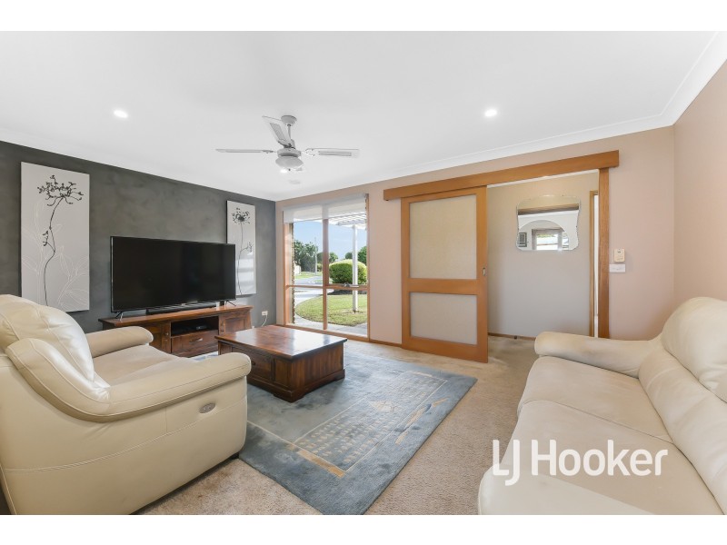 4 Geraldine Drive, Hampton Park VIC 3976