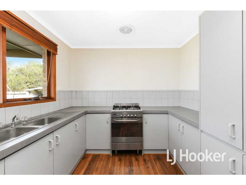 4 Geraldine Drive, Hampton Park VIC 3976