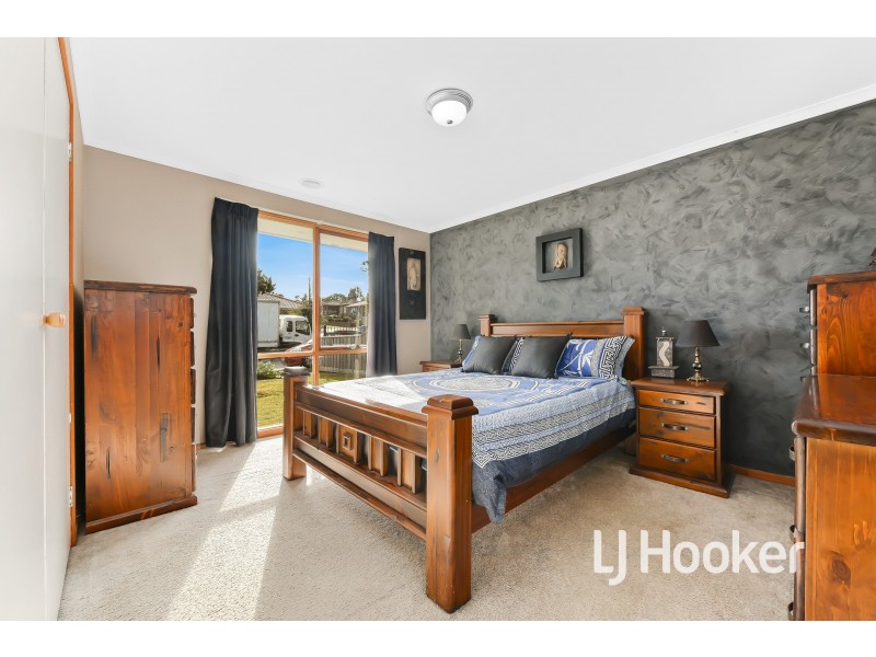 4 Geraldine Drive, Hampton Park VIC 3976