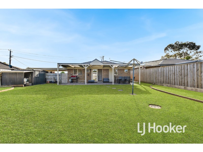 4 Geraldine Drive, Hampton Park VIC 3976
