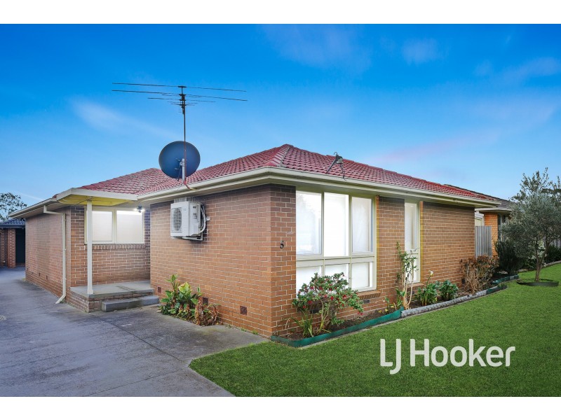 5 Garnet Court, Hampton Park VIC 3976
