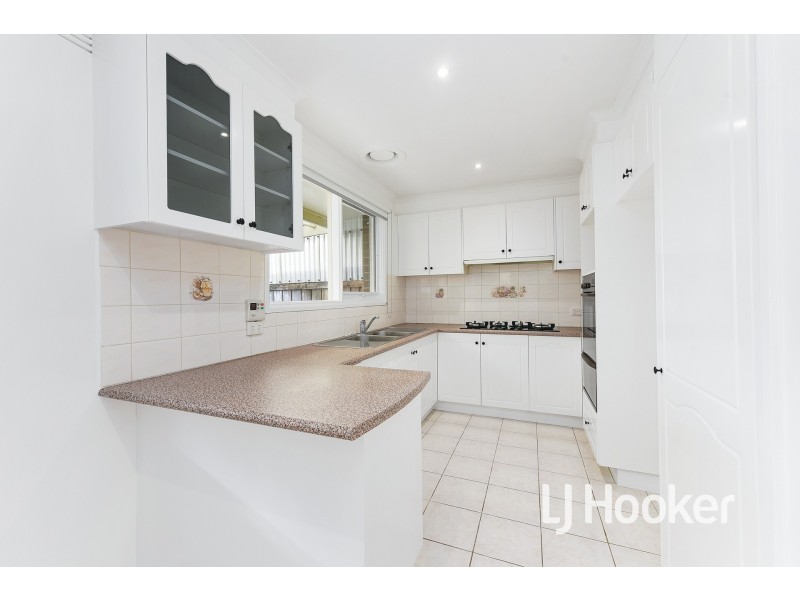 5 Garnet Court, Hampton Park VIC 3976