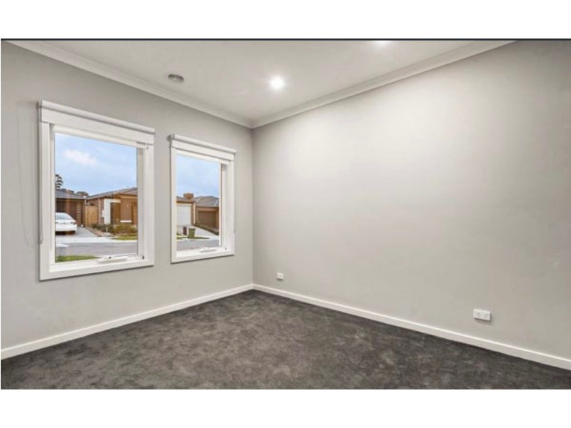 9 Papa Way, Officer VIC 3809