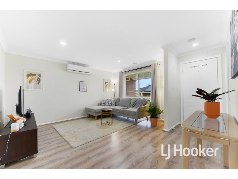7/4 Paydon Way, Hampton Park VIC 3976