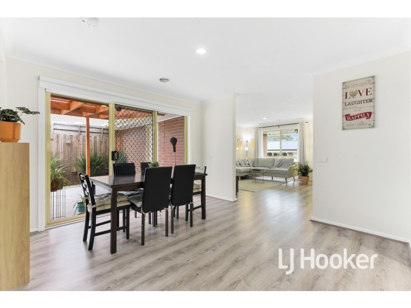 7/4 Paydon Way, Hampton Park VIC 3976
