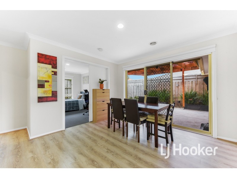7/4 Paydon Way, Hampton Park VIC 3976