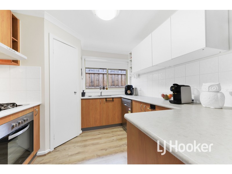 7/4 Paydon Way, Hampton Park VIC 3976