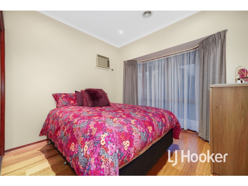 133 Lawless Drive, Cranbourne North VIC 3977