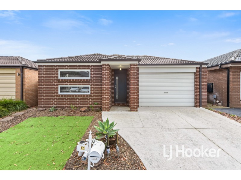 1/46-48 Beckington Crescent, Hampton Park VIC 3976