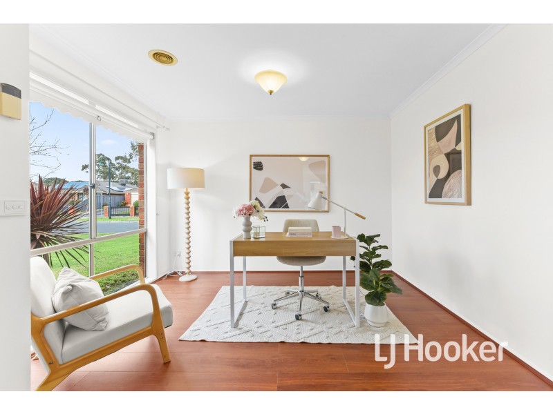 68 Astley Wynd, Lynbrook VIC 3975