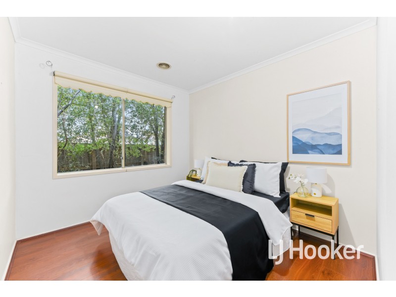 68 Astley Wynd, Lynbrook VIC 3975