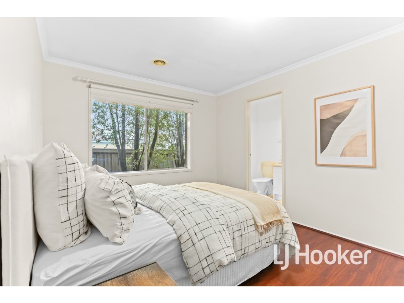 68 Astley Wynd, Lynbrook VIC 3975