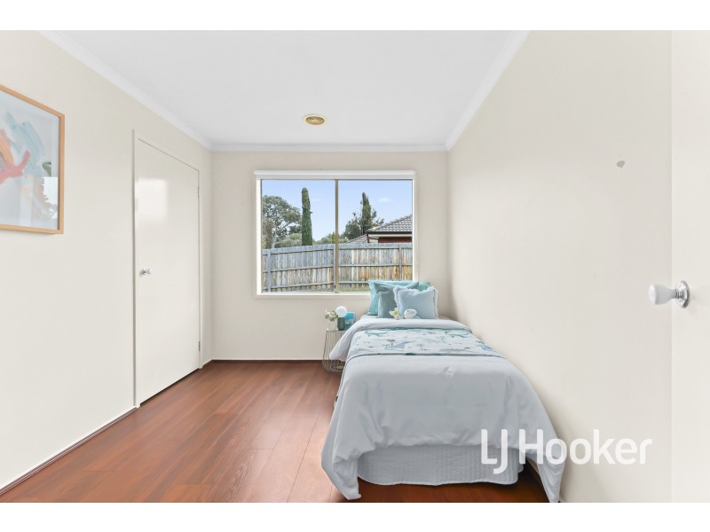 68 Astley Wynd, Lynbrook VIC 3975