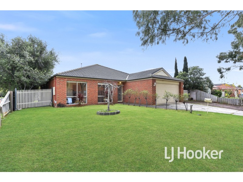 68 Astley Wynd, Lynbrook VIC 3975