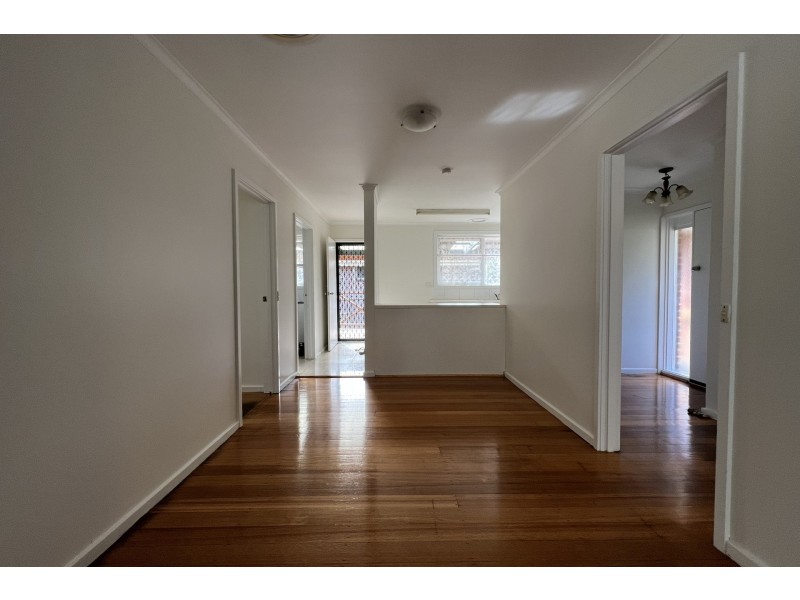 12 Stewart Avenue, Narre Warren VIC 3805