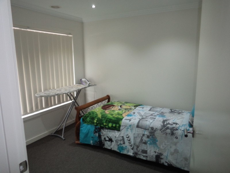 6 Uddin Lane, Hampton Park VIC 3976