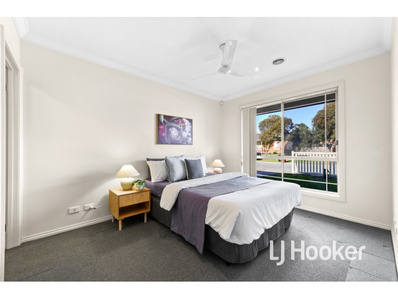 40 Strabane Way, Hampton Park VIC 3976