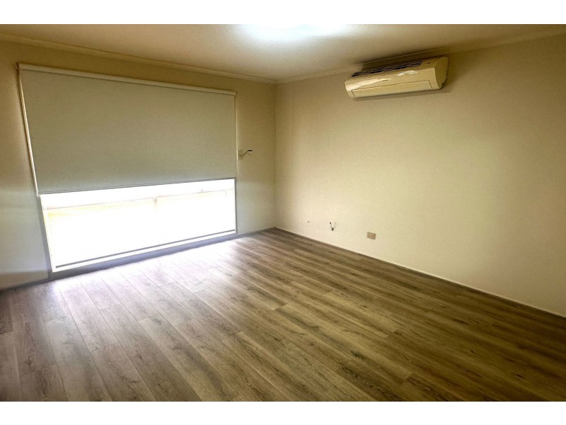 26 Josephine Avenue, Cranbourne North VIC 3977