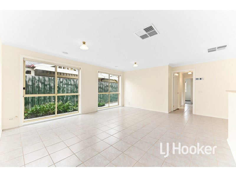 15 Somerset Court, Narre Warren South VIC 3805