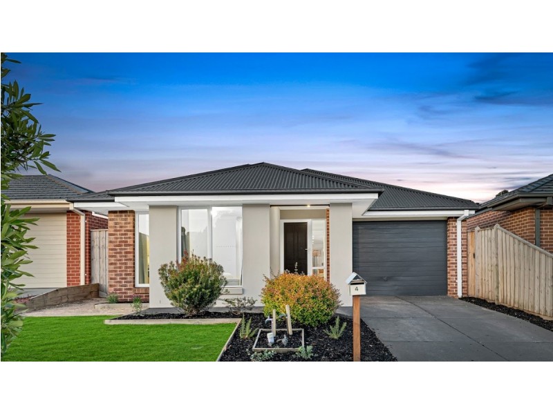 4 Anice Street, Cranbourne East VIC 3977