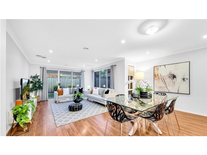 4 Anice Street, Cranbourne East VIC 3977