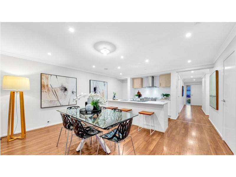 4 Anice Street, Cranbourne East VIC 3977