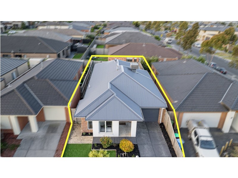4 Anice Street, Cranbourne East VIC 3977