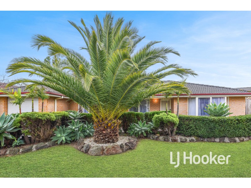 33 Jessica Drive, Hampton Park VIC 3976