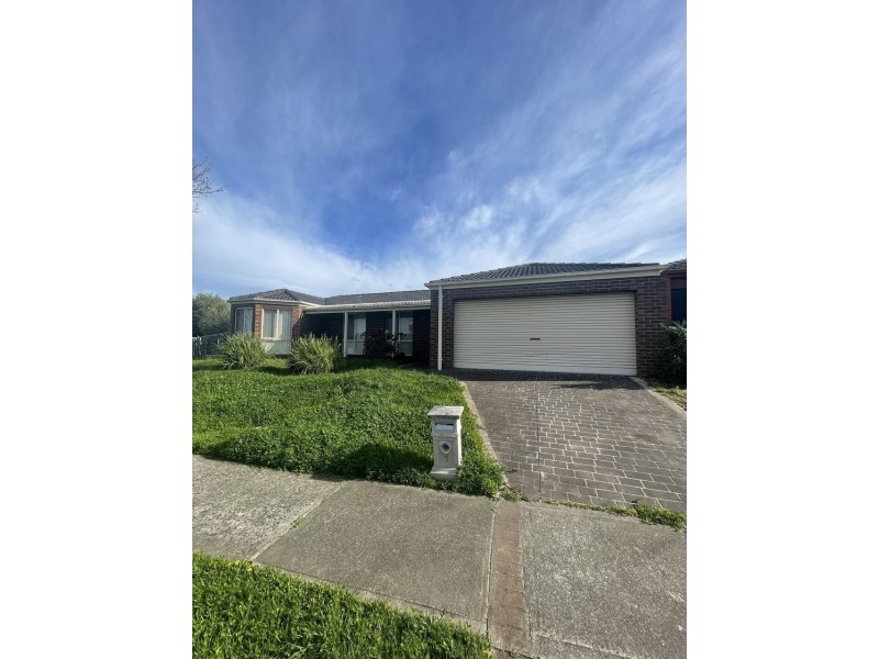 7 Ashmore Avenue, Narre Warren South VIC 3805