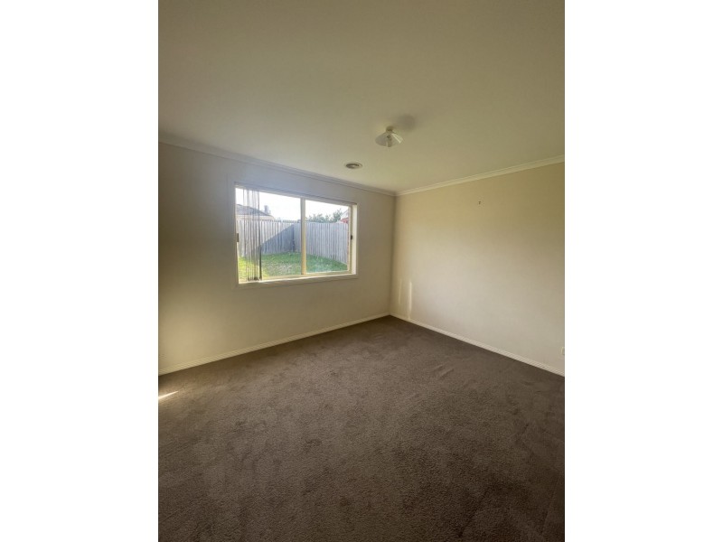 7 Ashmore Avenue, Narre Warren South VIC 3805