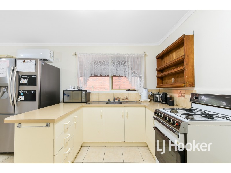 21 Denver Drive, Narre Warren VIC 3805