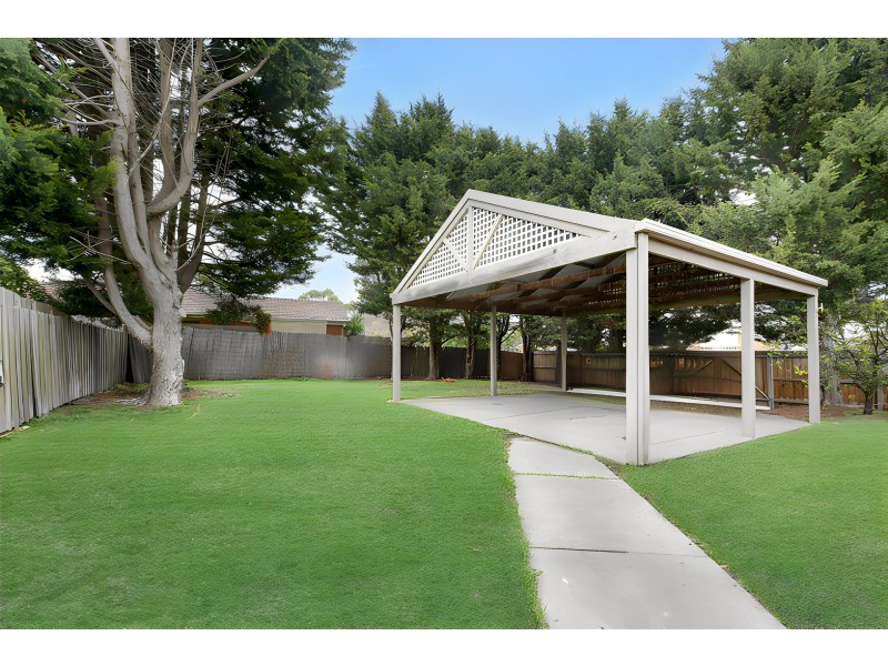 21 Denver Drive, Narre Warren VIC 3805