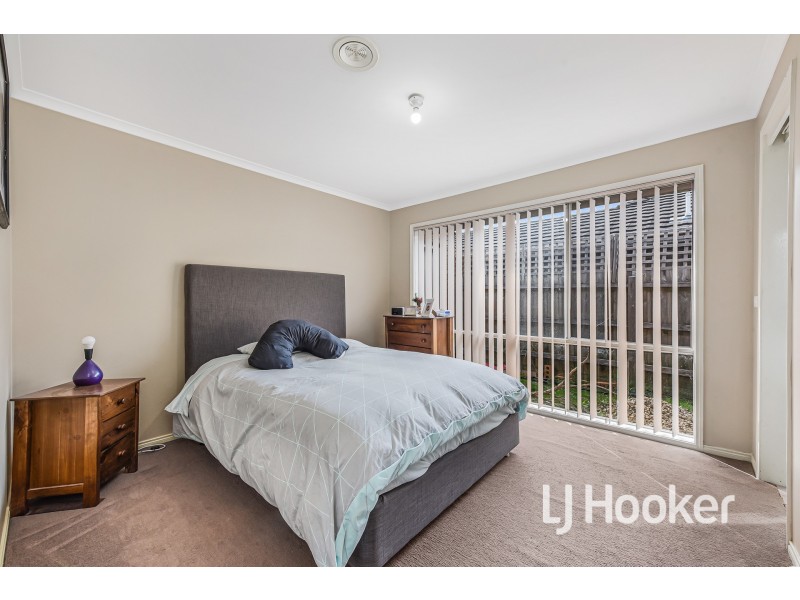 6A Jacqueline Place, Pakenham VIC 3810