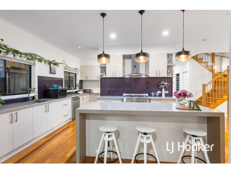 7 Prescott Drive, Cranbourne North VIC 3977