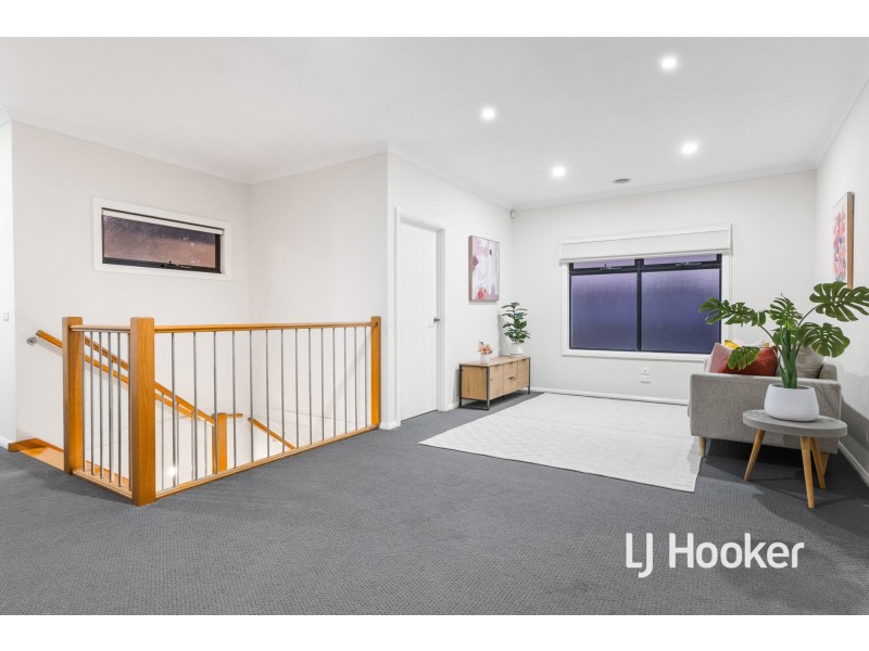 7 Prescott Drive, Cranbourne North VIC 3977