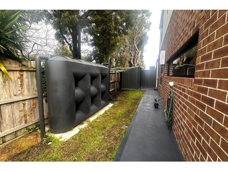 2/21 Hawking Avenue, Hampton Park VIC 3976