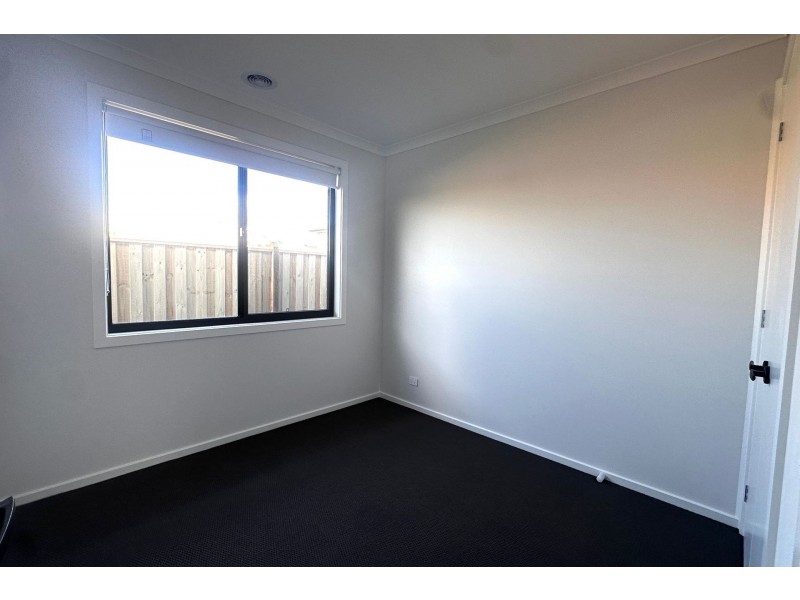 50 Concerto Street, Clyde VIC 3978