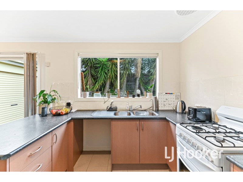 39 Ayesha Rise, Pakenham VIC 3810