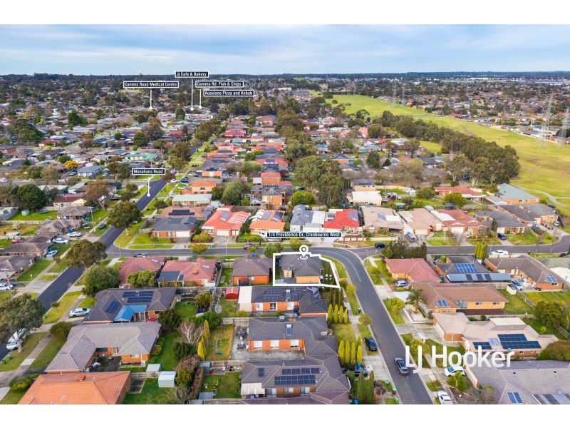 1/4 Providence Drive, Cranbourne West VIC 3977