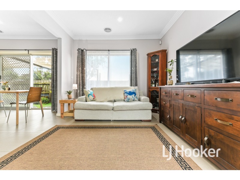 4/65 Somerville Road, Hampton Park VIC 3976