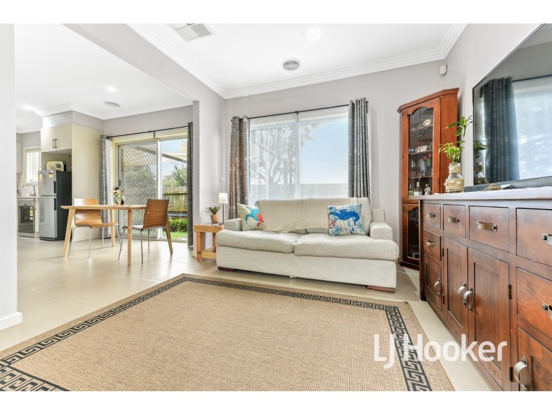 4/65 Somerville Road, Hampton Park VIC 3976
