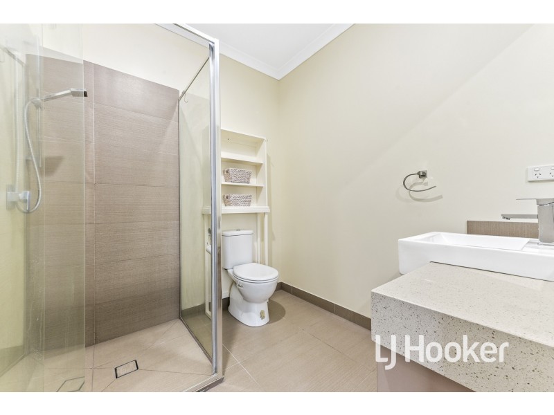 4/65 Somerville Road, Hampton Park VIC 3976