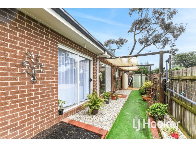 4/65 Somerville Road, Hampton Park VIC 3976