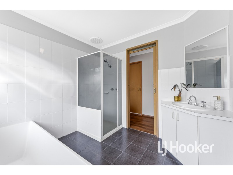 7 Gabrielle Court, Hampton Park VIC 3976