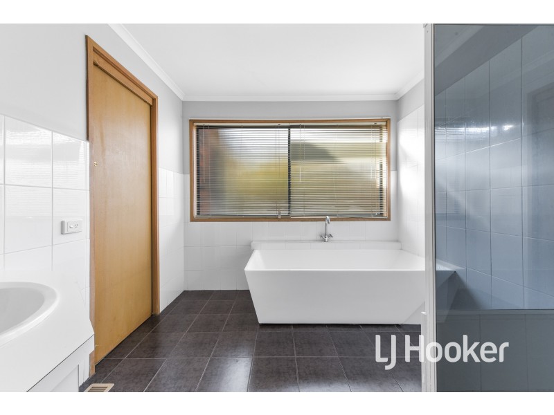 7 Gabrielle Court, Hampton Park VIC 3976