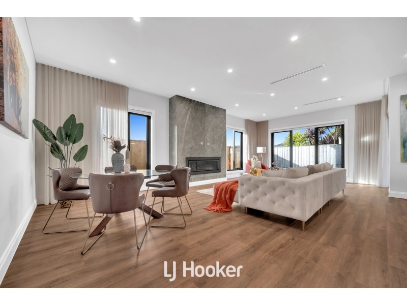 4 Drummond Drive, Berwick VIC 3806