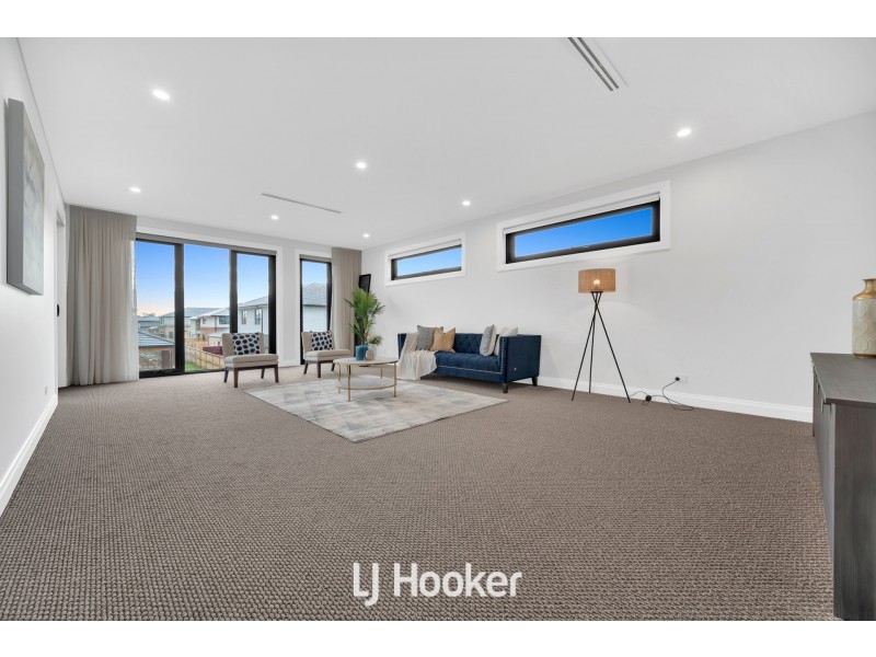 4 Drummond Drive, Berwick VIC 3806